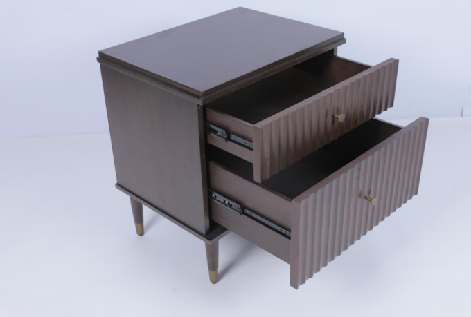 Khách sạn sang trọng hai ngăn kéo bàn ngủ với veneer óc chó 0