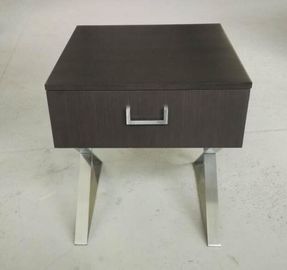 Giá tốt. King Size Hotel Bedside Tables Metal Leg Hospitality Case Goods With 100% Sheen trực tuyến