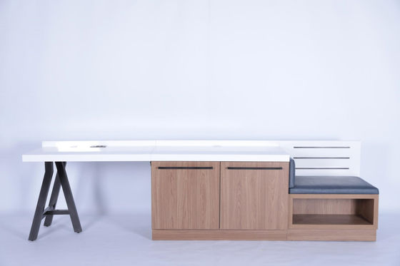 Giá tốt. Chiếc bàn đơn giản và hiện đại với ghế xách và tủ quần áo cho khách sạn trực tuyến