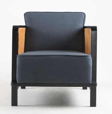 Giá tốt. Hotel Furniture Thick Cushion Lounge Chair Armchair Metal Frame trực tuyến