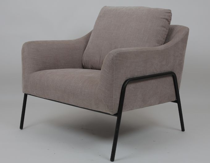 Fashion Modern Living Room Sofa Upholstered Grey With Black Metal Frame 2