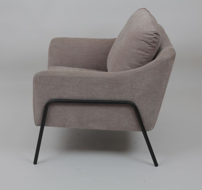 Fashion Modern Living Room Sofa Upholstered Grey With Black Metal Frame 1